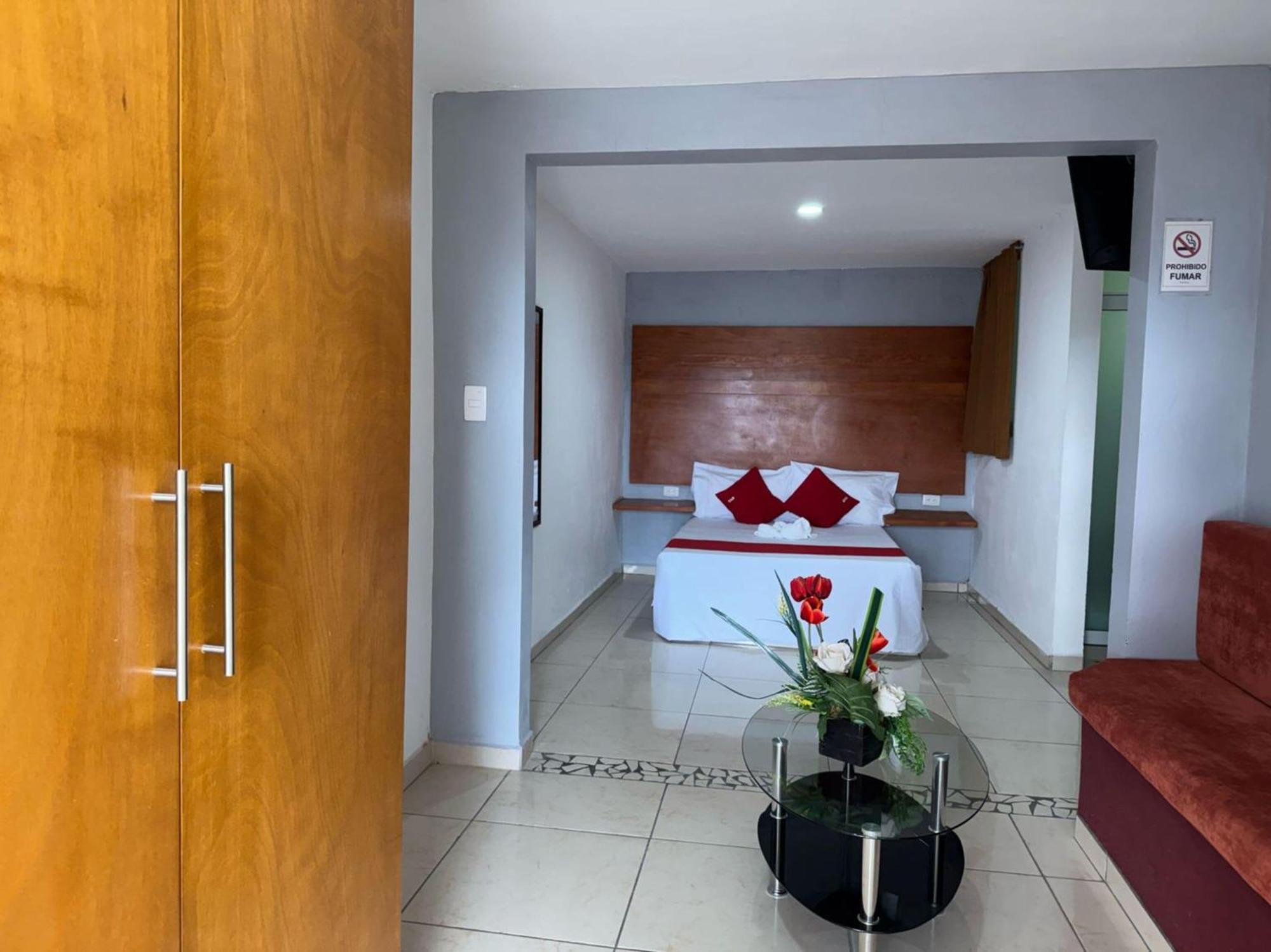 Oyo Hotel Familiar Tollan Cholula de Rivadavia Exterior foto